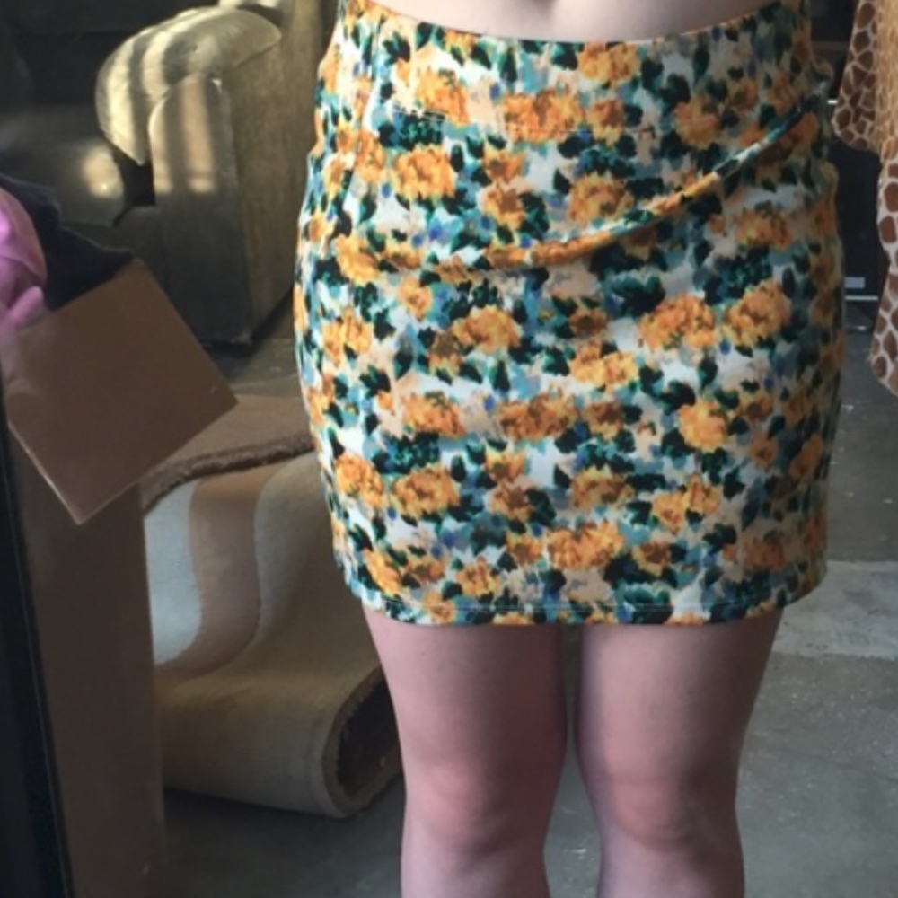 Floral bodycon skirt